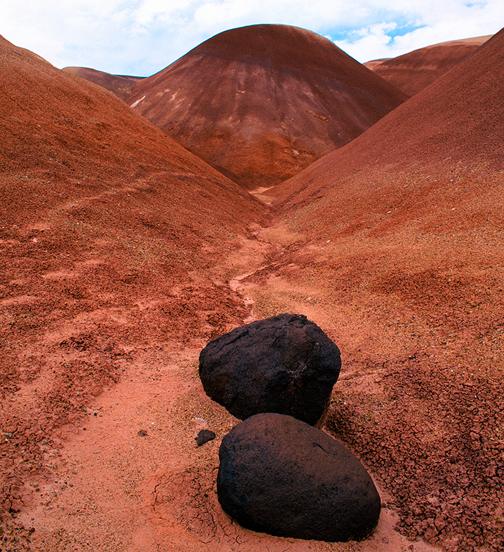 Bentonite Hills Basalt